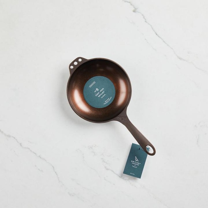 Smithey – NO. 8 CAST IRON CHEF SKILLET