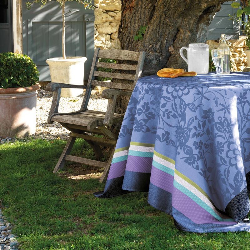 Le Jacquard Franais- Provence Lavender Coated Cotton Tablecloth (69X126)