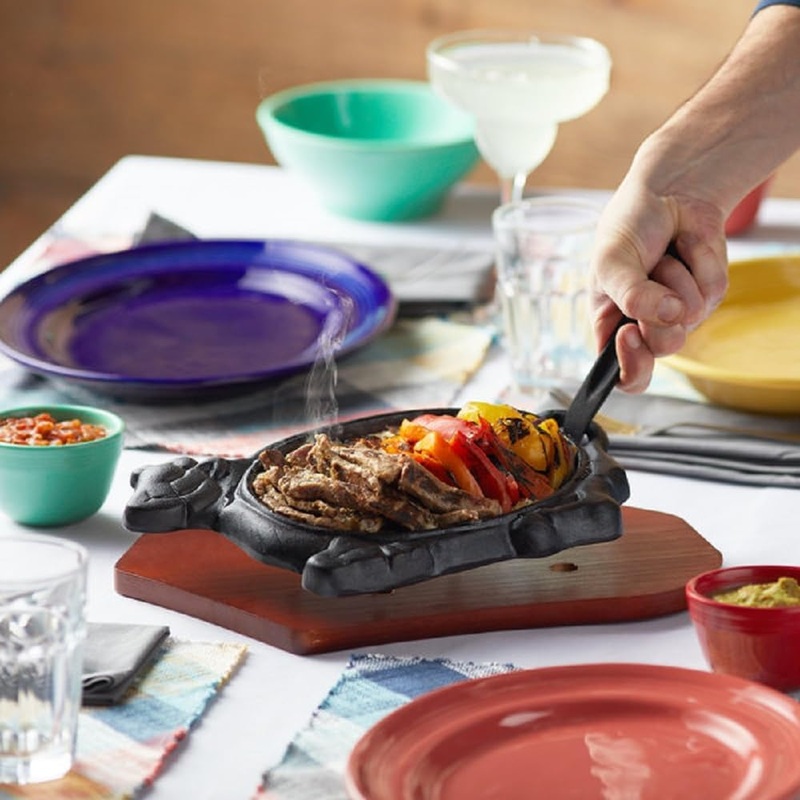 3 Piece Oval Cast Iron Sizzle Platter Set – Sizzler Plates Skillet Set Fajita Plate Fajita Pan With Wooden Base Perfect for Meats Steak Fish And Vegetables