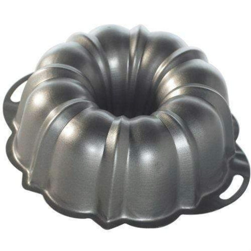 Nordic Ware 12 cup Bundt Pan