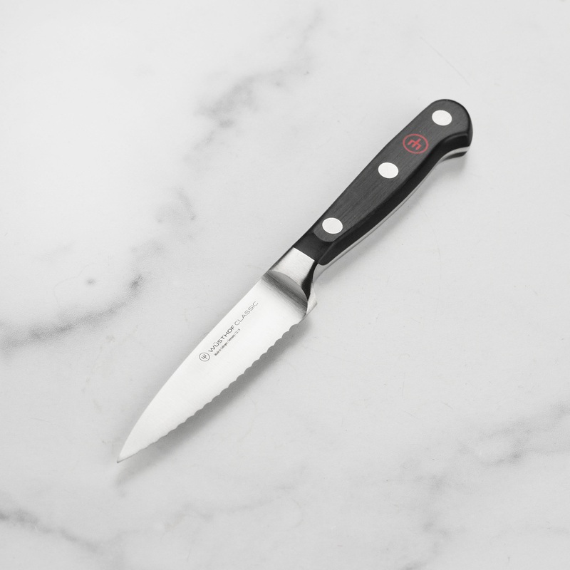 Wusthof Classic 3.5″ Serrated Paring Knife