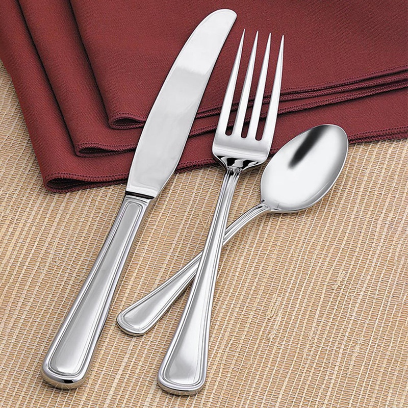 World Tableware Brandware 139 002 Classic Rim 6 7/8″ 18/0 Stainless Steel Medium Weight Dessert Spoon – 12/Pack