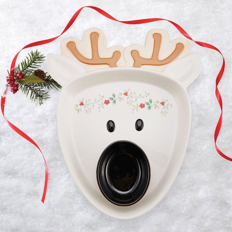 Winterberry Reindeer Chip and Dip Platter