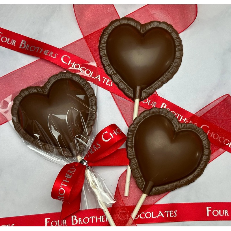 Four Brothers Frilled Heart Pop