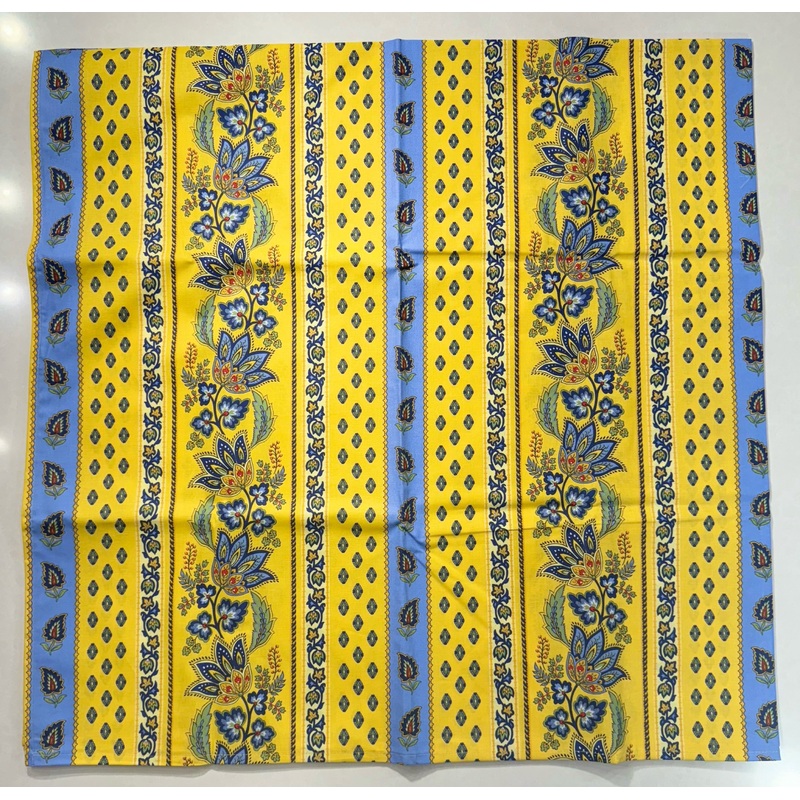 Le Cluny- Provence Lisa Yellow Tablecloth (58″ Square)