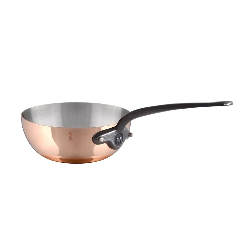 Mauviel M’150 Ci Curved Splayed Saute Pan, 8.3 Inch