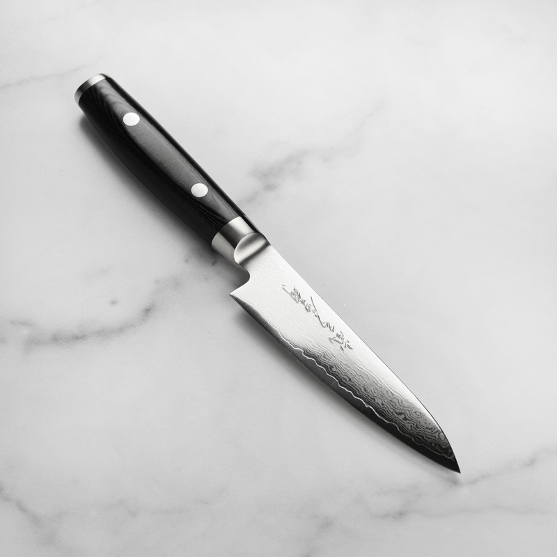 Yaxell Ran Plus 4.75″ Petty Knife