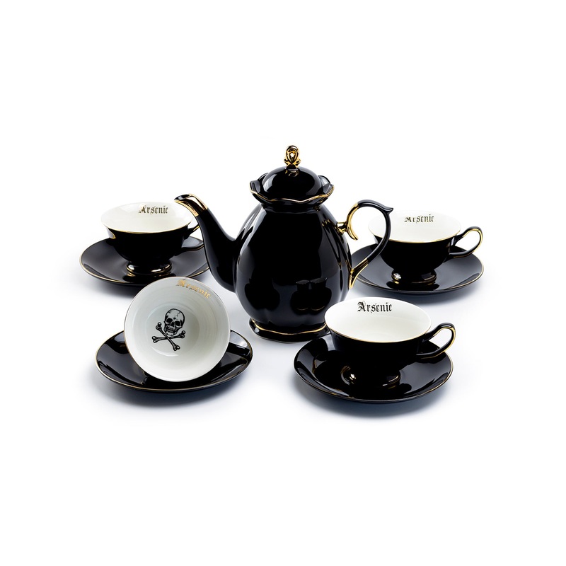 Black Gold Scallop Teapot + 4 Arsenic Skull Tea Cup and Saucer Sets