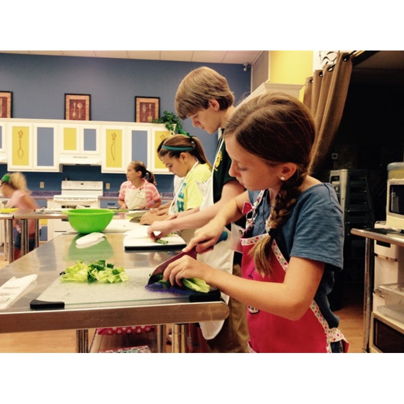 Mid Kids: Winter Fun Ages 9 – 11 (Hands On)