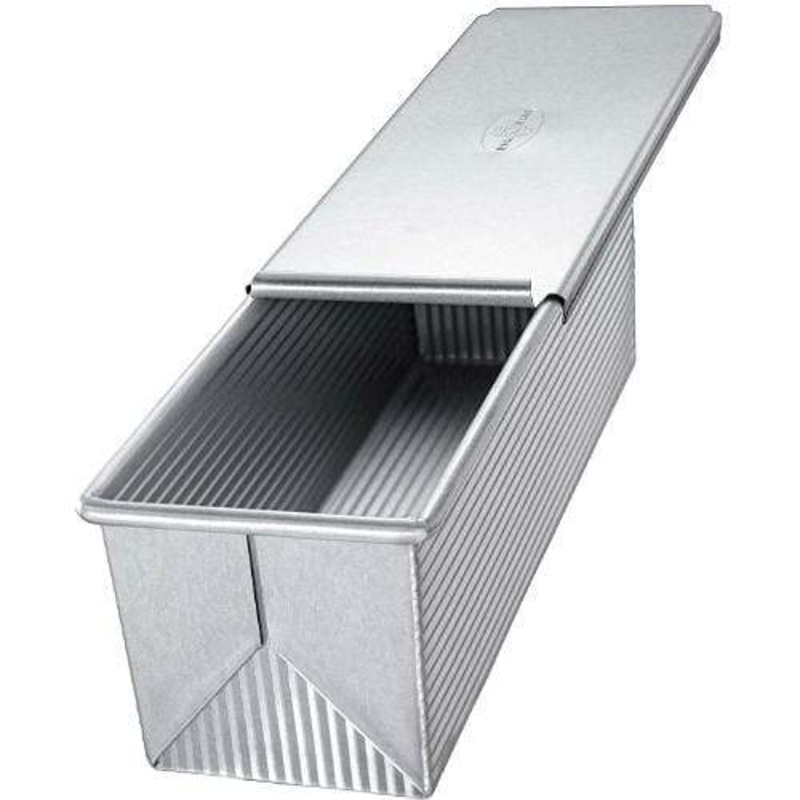 USA Pan Pullman Loaf Pan & Cover