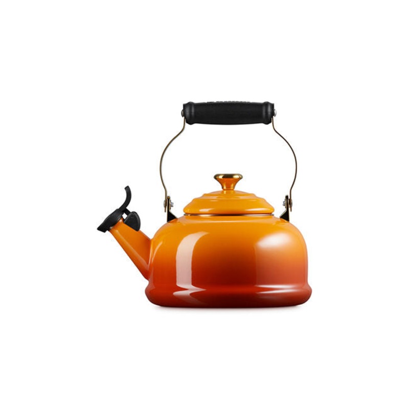 Le Creuset Classic Whistling Kettle with Gold Knob Persimmon 1.7 qt