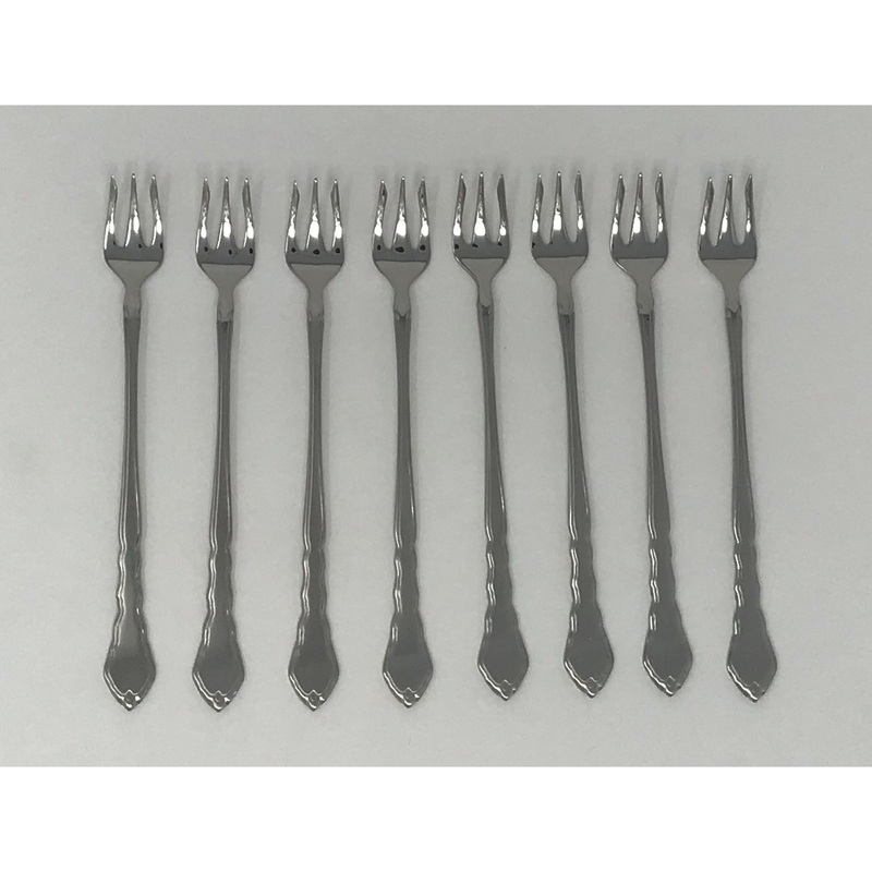 Oneida Satinique Set of 8 Seafood Forks