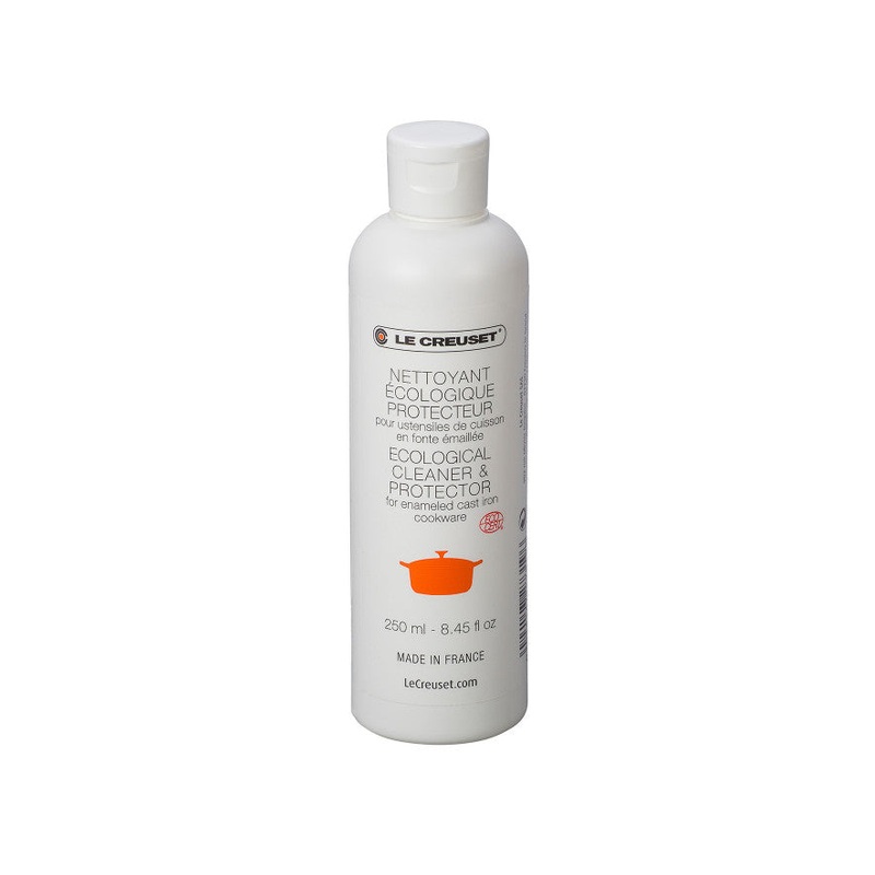 Le Creuset – Cast Iron Cookware Cleaner