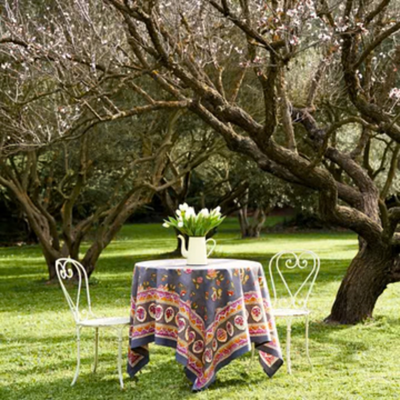 Couleur Nature French Tablecloth Pansy Red & Grey 59″x86″