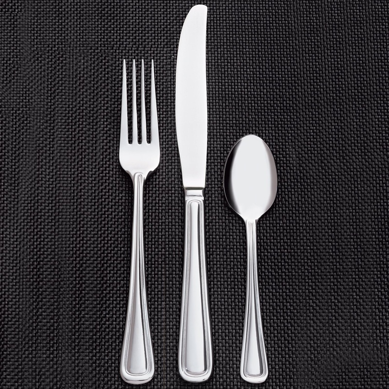 World Tableware 101 002 Classic Rim II 7 1/4″ 18/8 Stainless Steel Extra Heavy Weight Dessert Spoon – 12/Pack