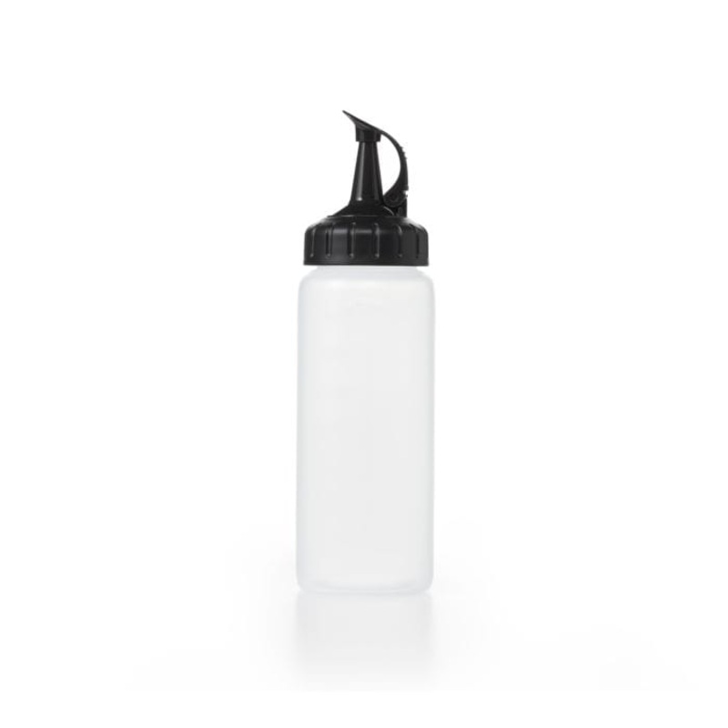 Chef’s Squeeze Bottle – Small or Medium by OXO
