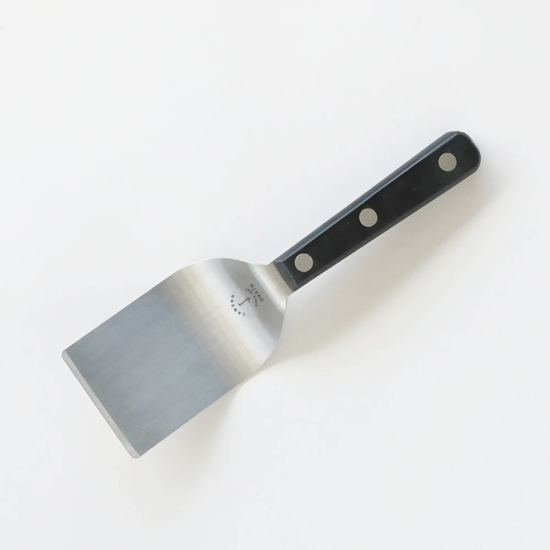 Lamson 2.5″ x 2.5″ Server/Turner, Semi-Stiff, POM Handle