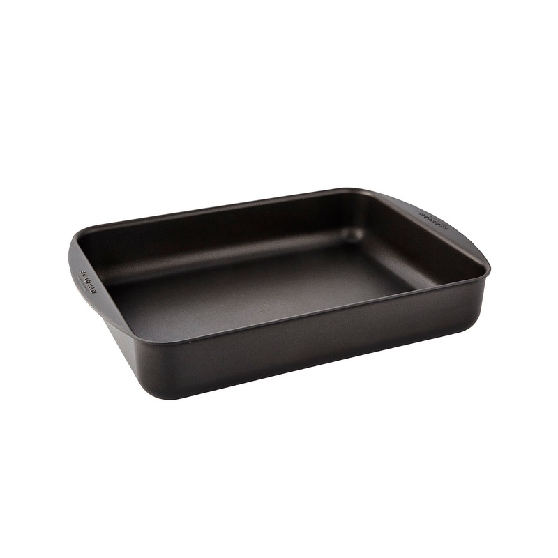 Scanpan Classic 15.25″ x 10.5″ Roasting Pan, 5.25 Qt.