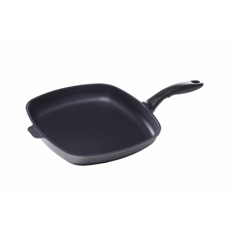 Swiss Diamond – 11″ x 11″ Square Fry Pan