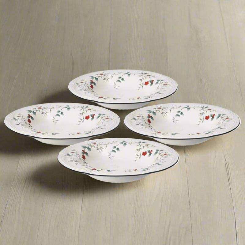 Winterberry Set of 4 Rim Soup Bowls