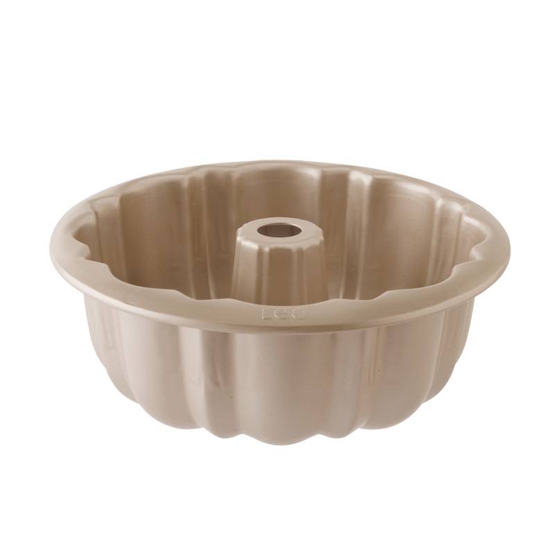 BergHOFF Balance Nonstick Carbon Steel Fluted Cake Pan 10.25″