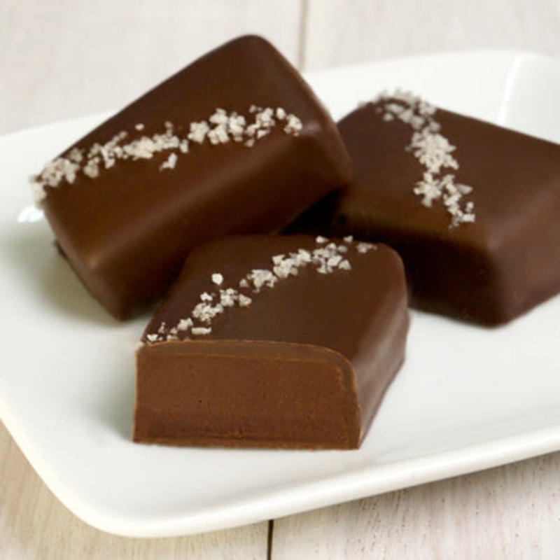 Truffle Fudge Bites – Dark Chocolate with French Grey Sea Salt (4 PC)