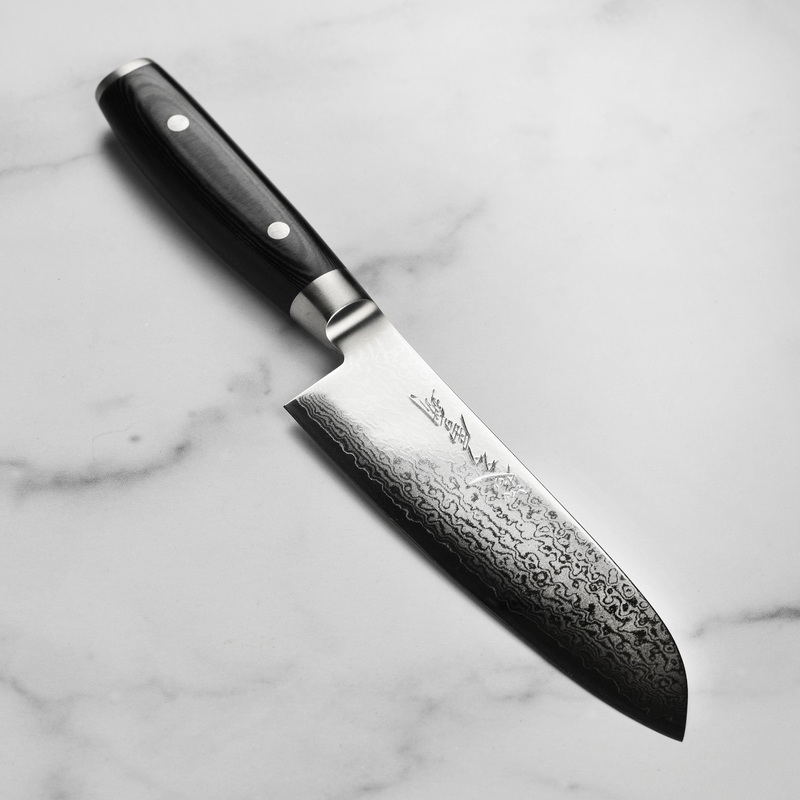 Yaxell Ran Plus 6.5″ Santoku Knife